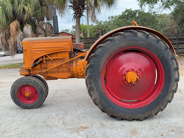 minneapolis-moline-ztu-image-2