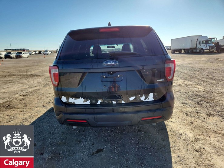 2019-ford-explorer-image-7