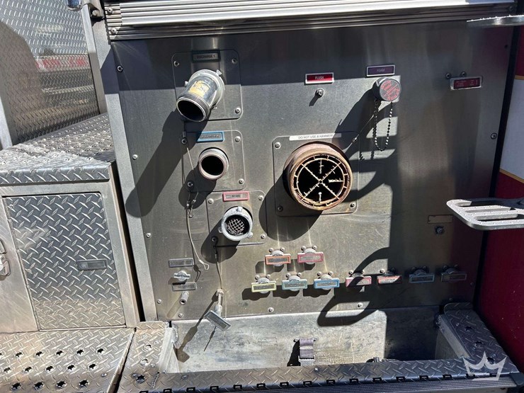 2007-e-one-pumper-image-21