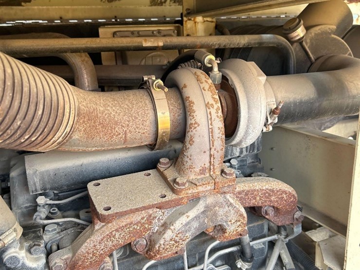 ingersoll-rand-hp375-s/a-portable-air-compressor-image-7