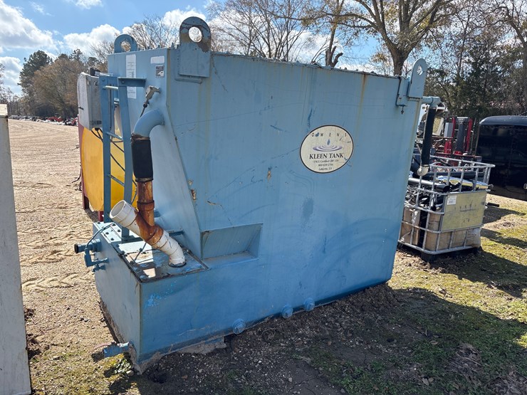 #1617-•-owens-kleen-tank-750-image-1