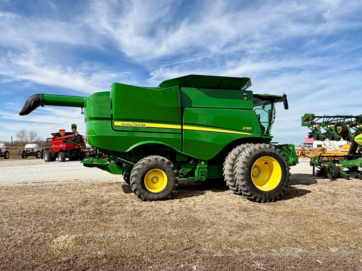 2024-john-deere-s760-image-8