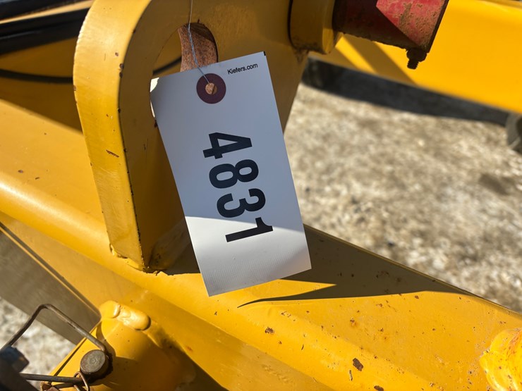 #4831-•-bazooka-farmstar-manure-applicator-image-21