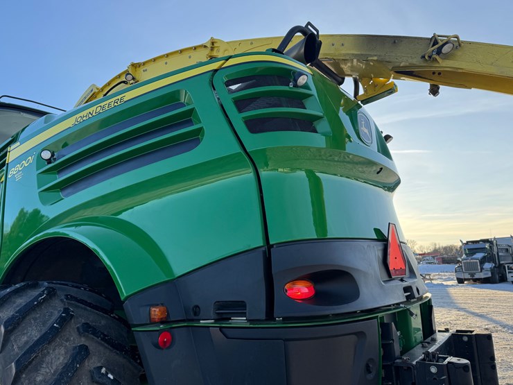 john-deere-8800i-image-11