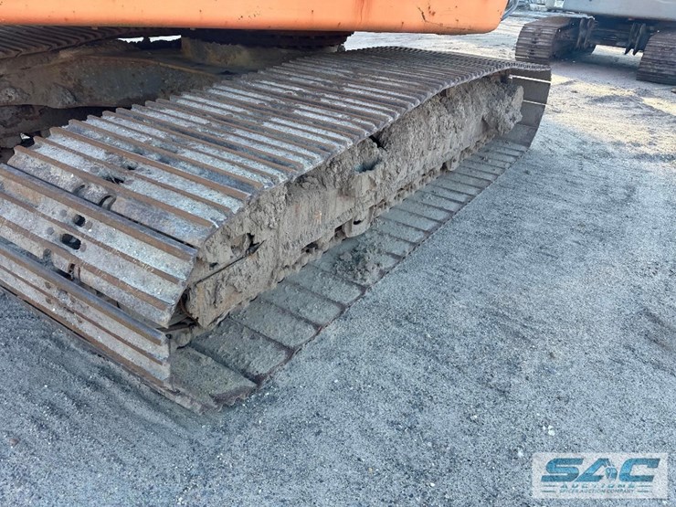 2013-doosan-dx225-lc-image-4