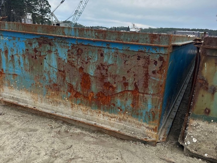 10x40-sectional-barge-image-3