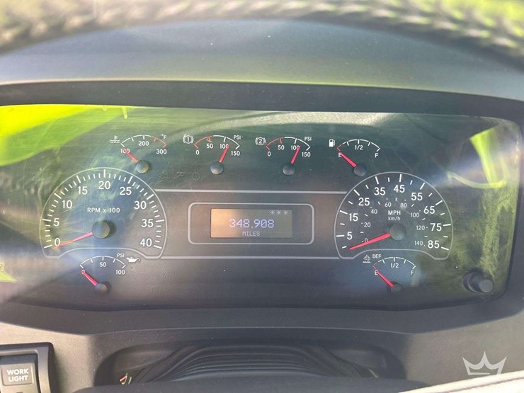 2020-international-mv607-image-16