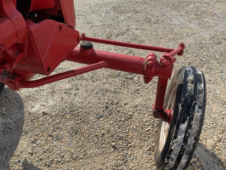 1952-mccormick-farmall-super-c-image-44