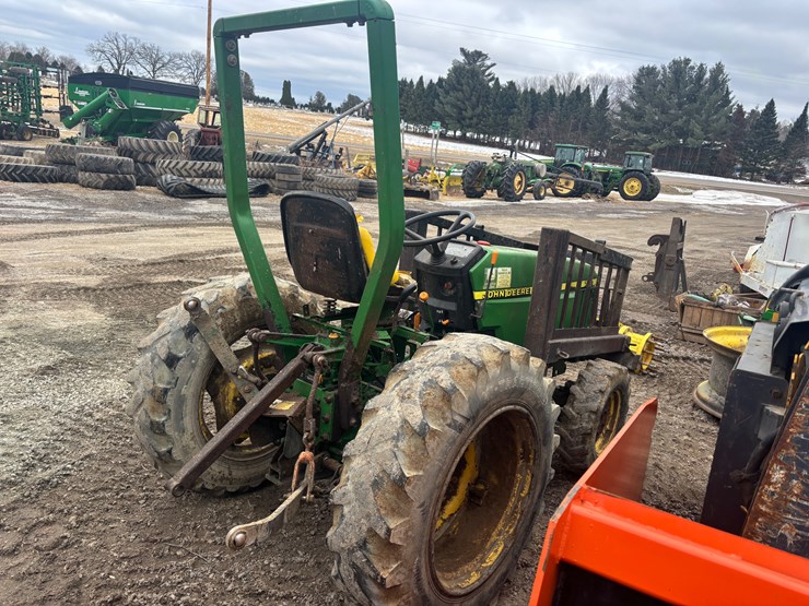 john-deere-790-image-5