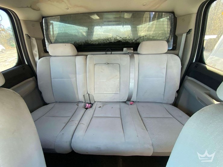 2008-chevrolet-silverado-3500-image-16