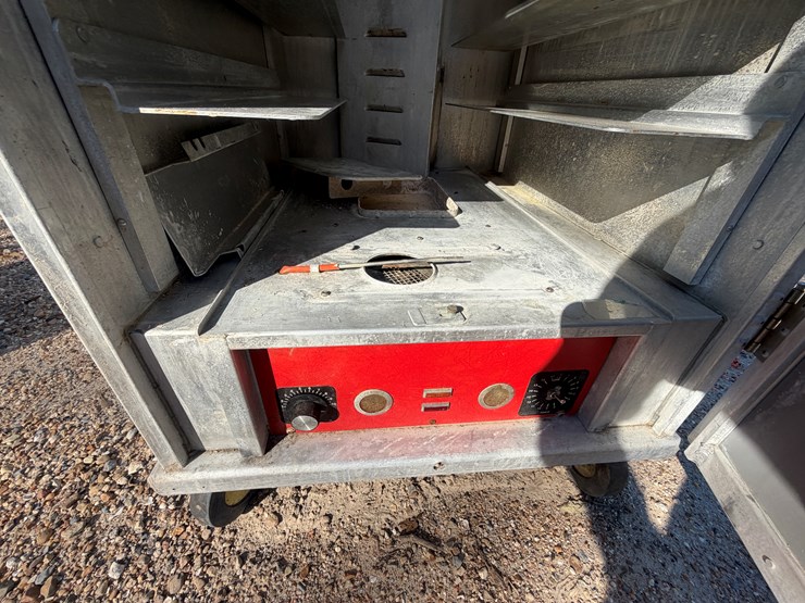 #5119-•-metal-cabinet-image-7