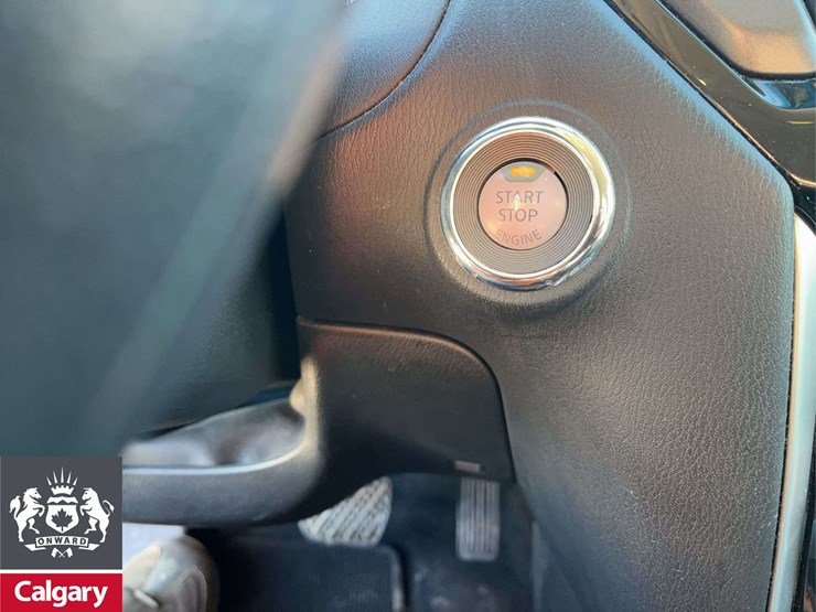 2015-nissan-pathfinder-image-23