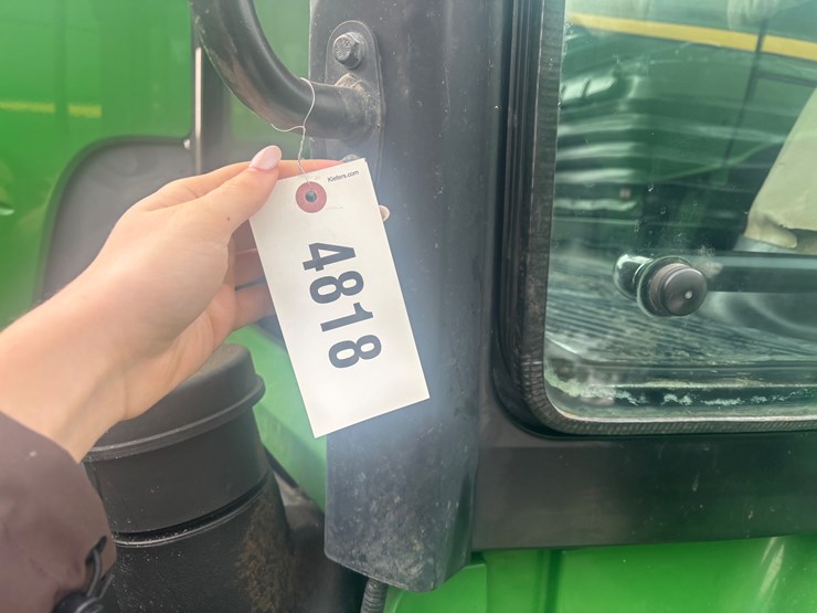 john-deere-8320-image-31