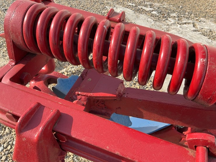 ih-2-14”-plow-image-14