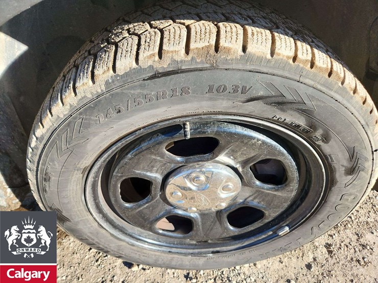 2018-ford-explorer-image-13