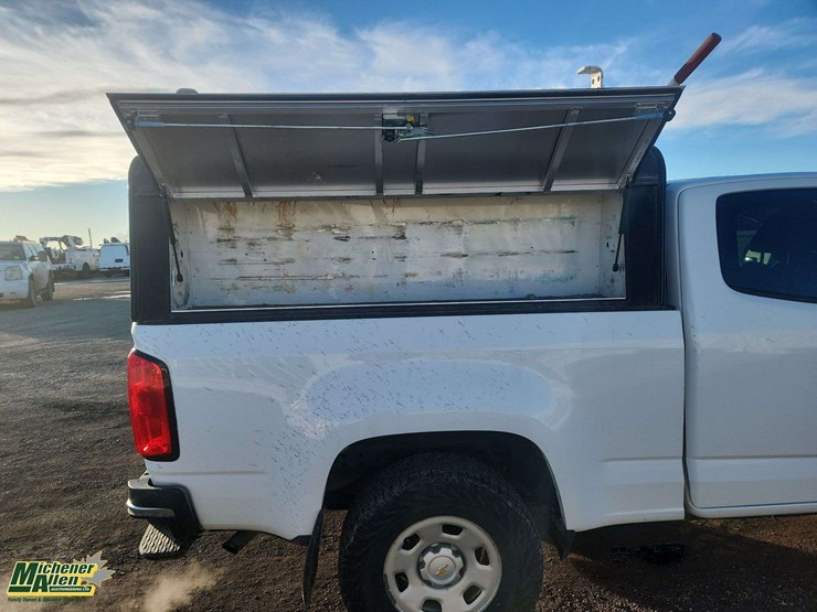 2016-chevrolet-colorado-image-27