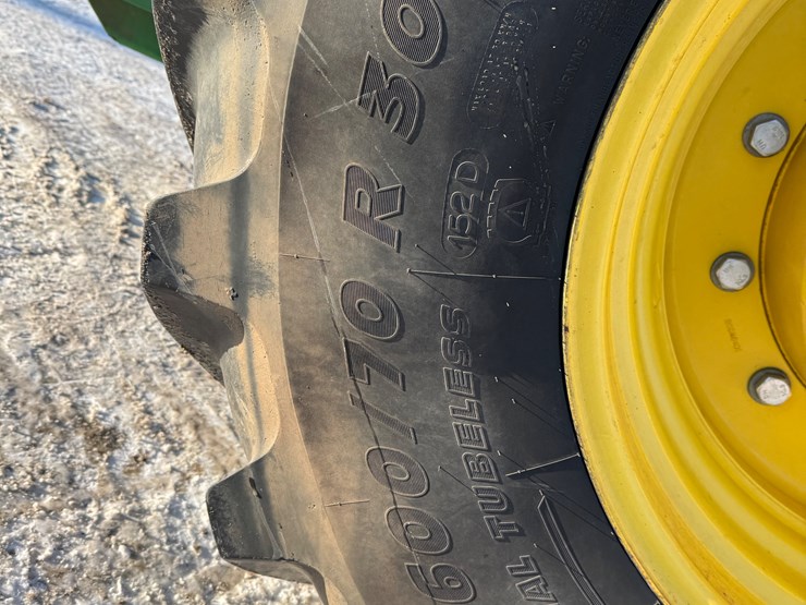 john-deere-r-image-12