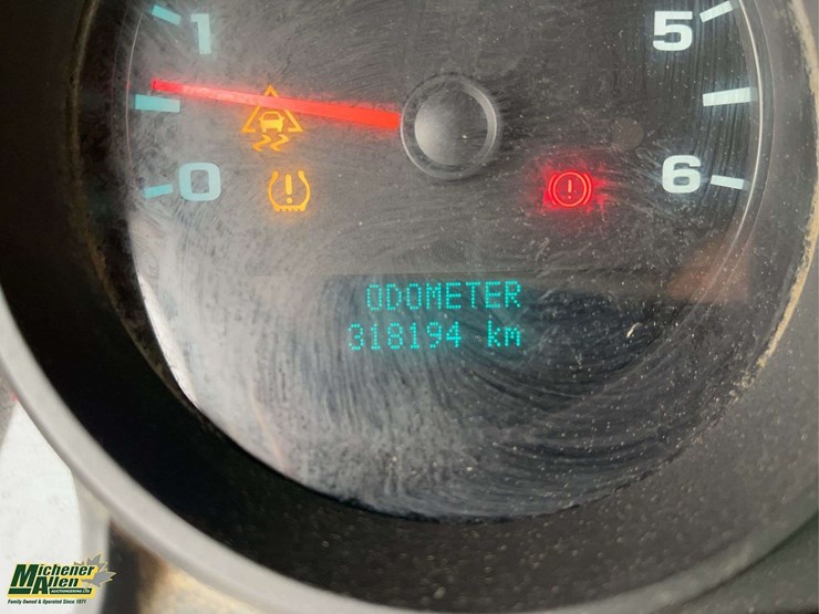 2010-chevrolet-silverado-1500-image-23