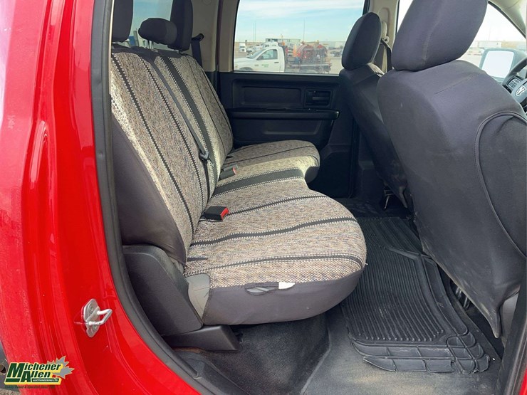 2013-dodge-2500-image-16