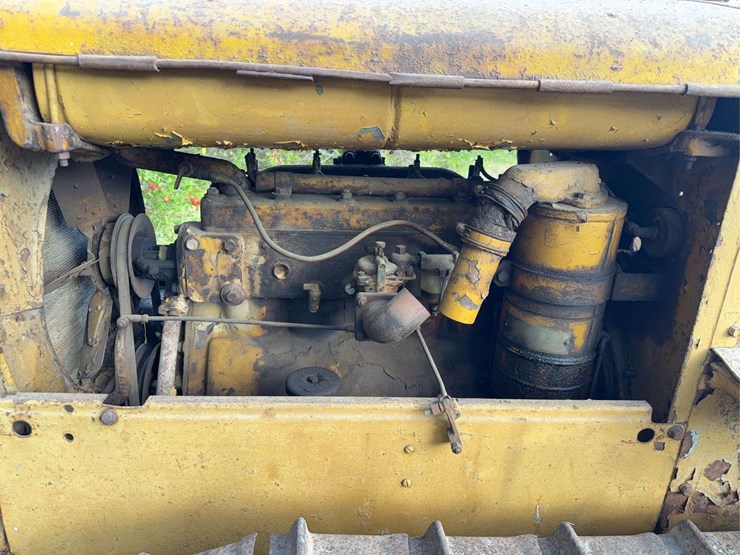 caterpillar-ten-gas-crawler-image-8