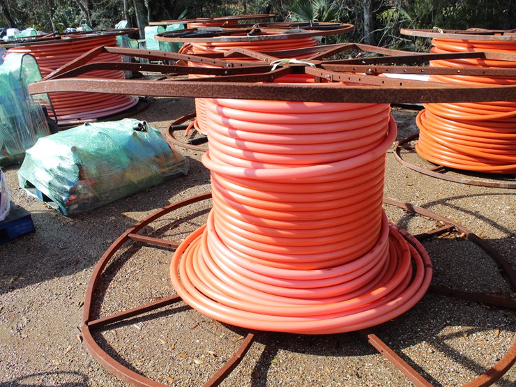 #5147-•-hose-reels-with-hose-image-2