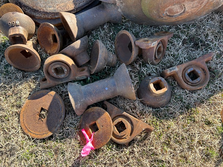 #37602-•-lot-of-disk-blades-&-mis-parts-image-2