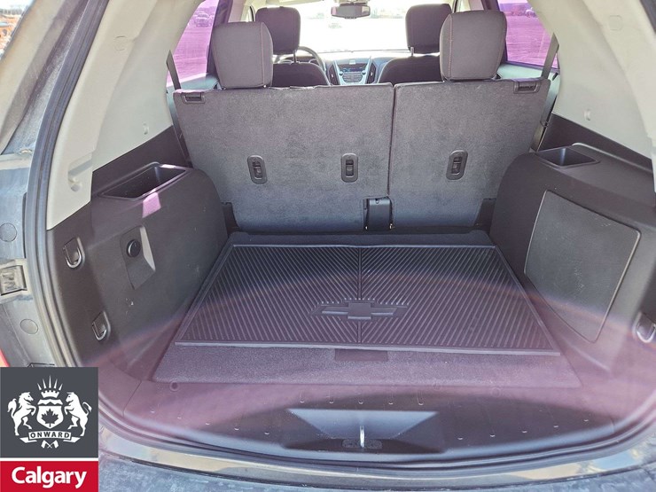 2015-chevrolet-equinox-image-16