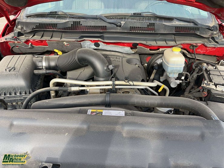 2013-dodge-2500-image-24