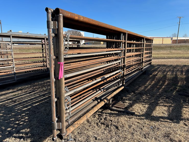 #37731-•-lot-of-(10)-cattle-panels-image-2