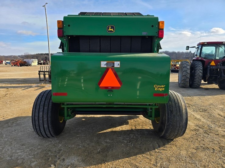 john-deere-568-image-4