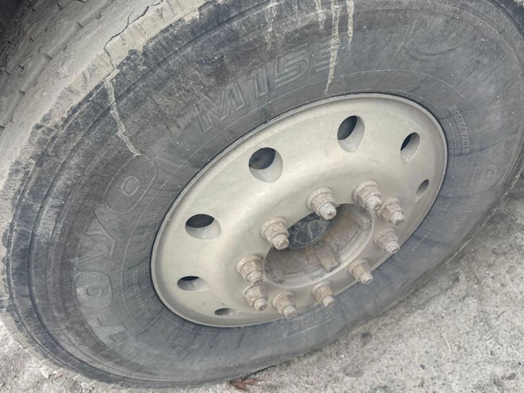 2020-mack-gr64f9-quad/a-dump-truck-image-7