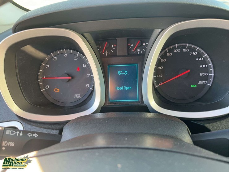 2013-chevrolet-equinox-image-19