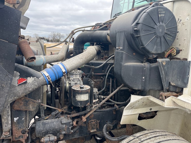 1998-international-9100-image-25