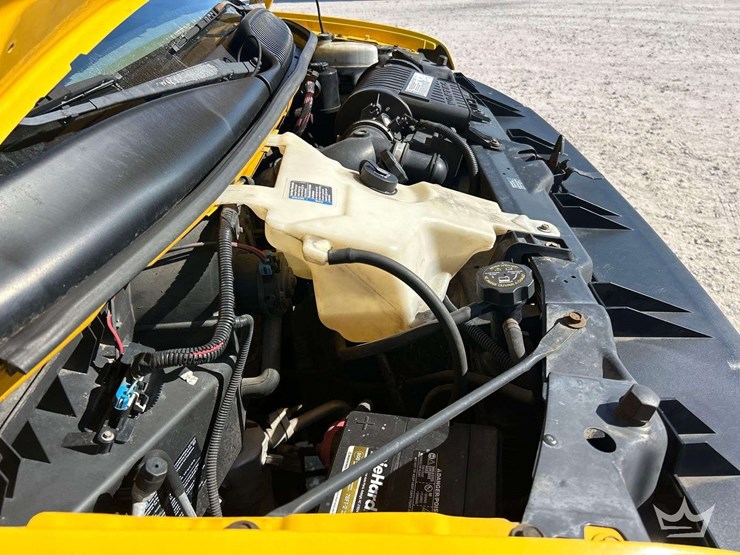 2006-gmc-3500-image-8