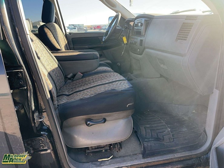 2008-dodge-ram-3500-image-17