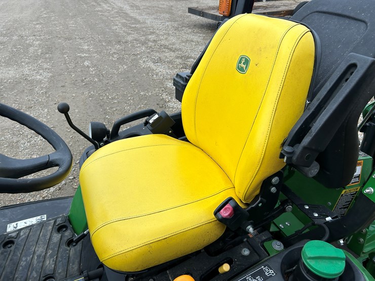 2020-john-deere-1025r-image-20