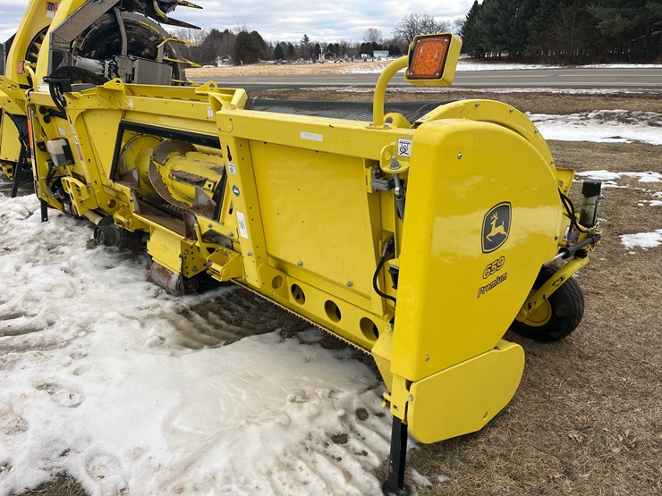 john-deere-569-premium-image-6