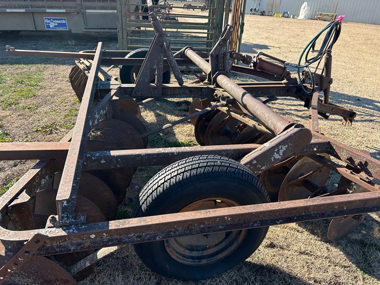 john-deere-11-image-4