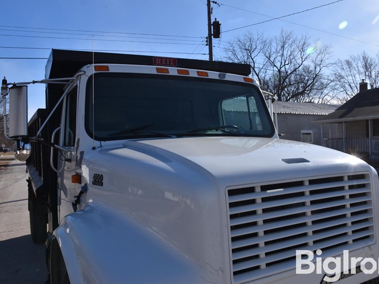 1999-international-4700-image-19