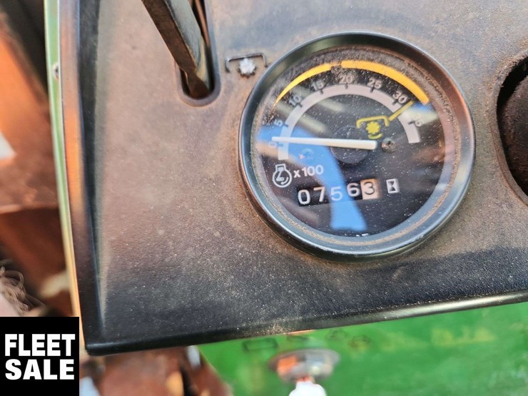 john-deere-855-image-22