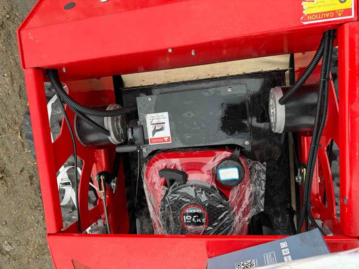 future-crawler-lawn-mower-image-13