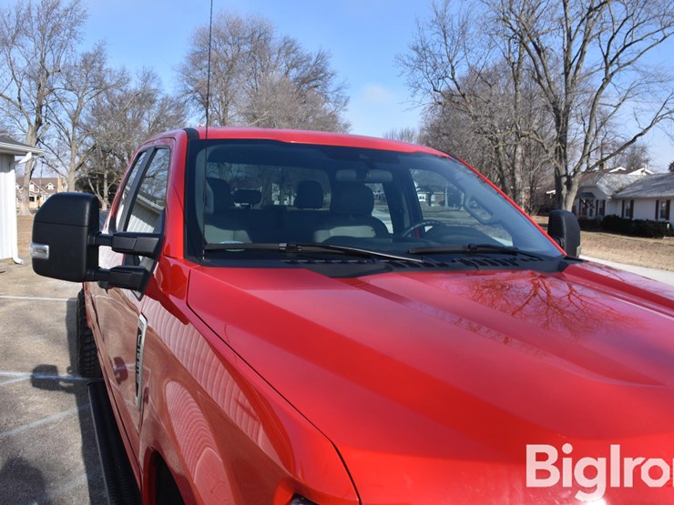 2020-ford-f250-image-17