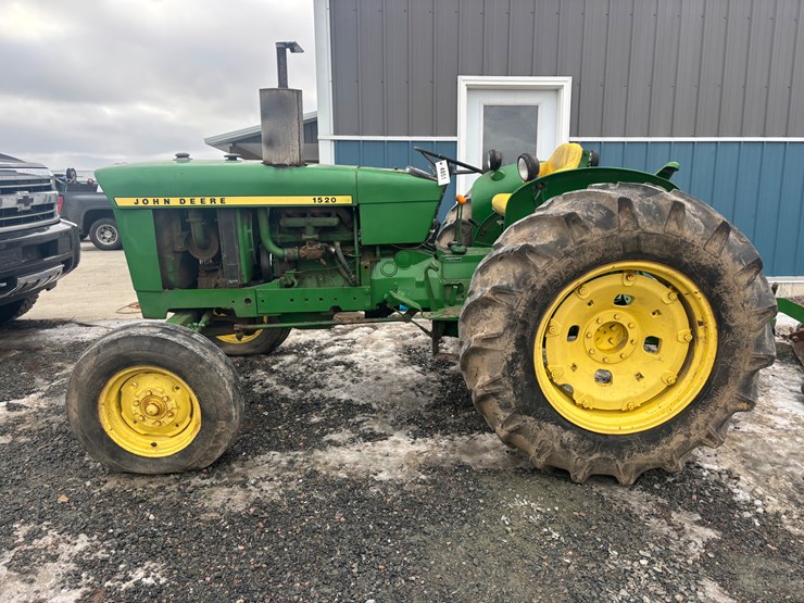 john-deere-1520-image-2