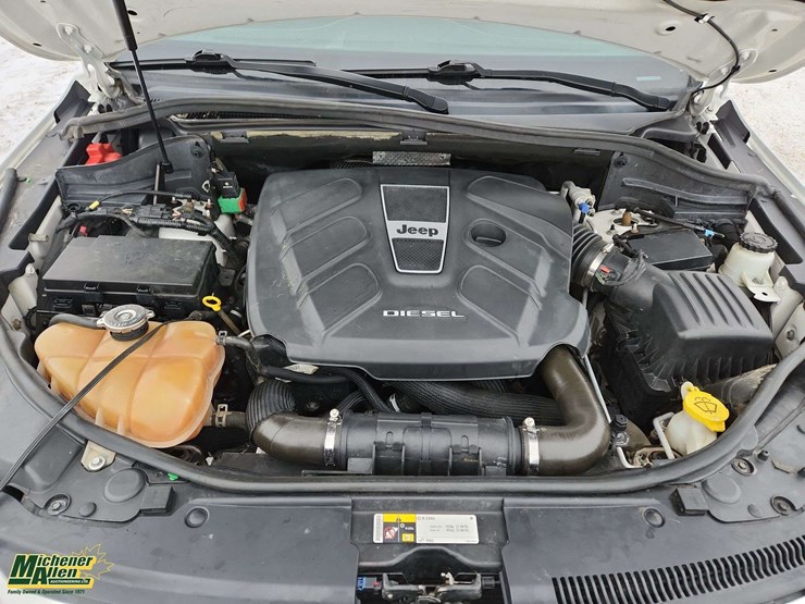 2014-jeep-grand-cherokee-image-29