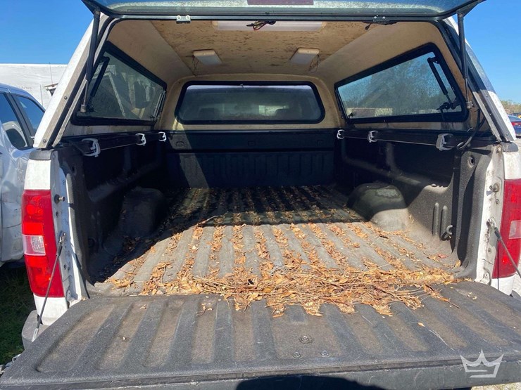 2008-chevrolet-silverado-3500-image-23