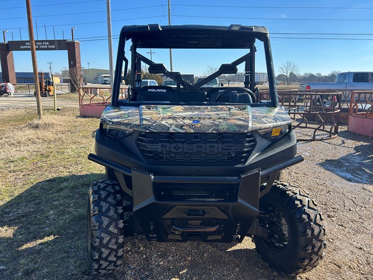2023-polaris-ranger-1000-image-2