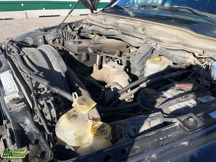 2008-dodge-ram-3500-image-24