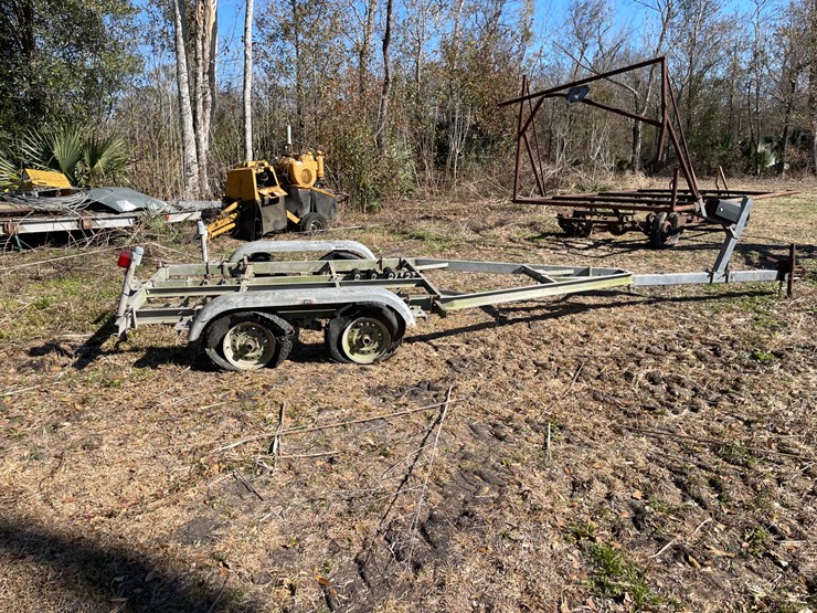 #404-•-steelco-sportsman-galvanized-boat-trailer-image-7