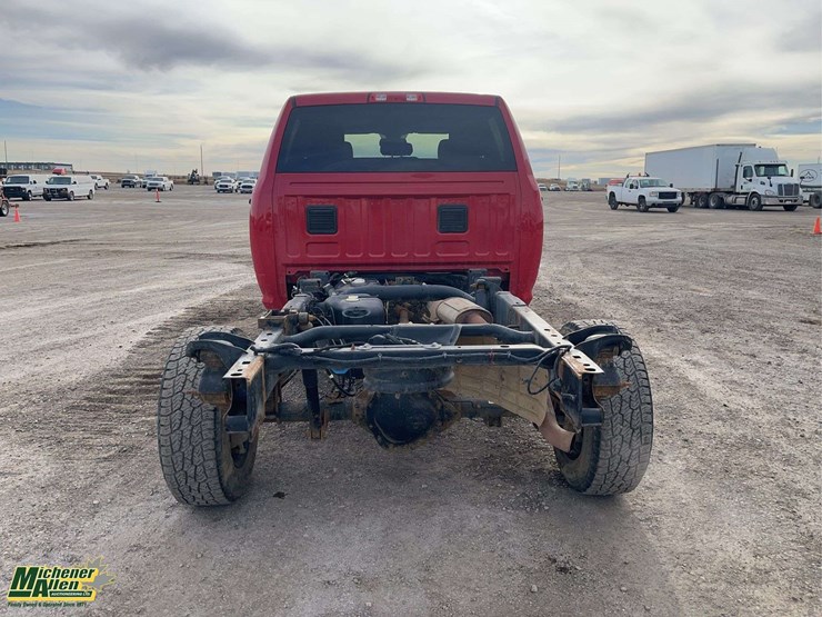 2013-dodge-2500-image-7