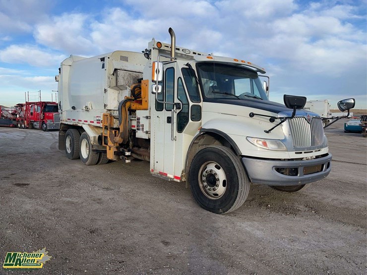 2017-international-workstar-7400-image-2